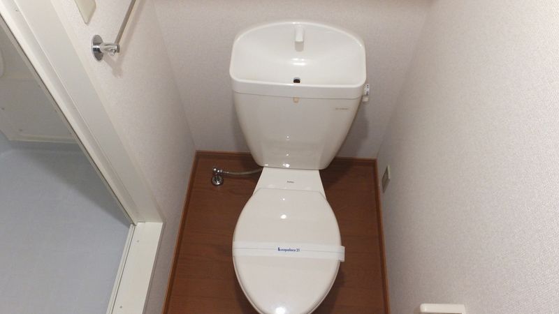 レオパレス未来 トイレ