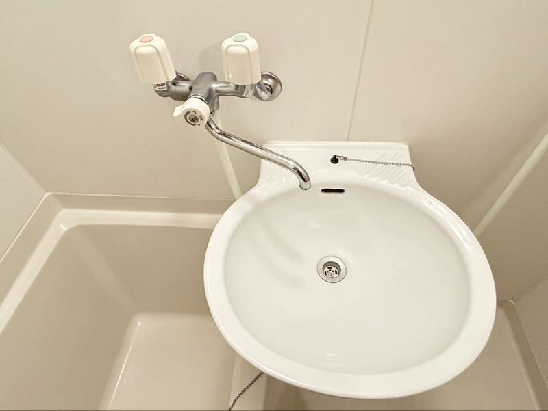 レオパレスプレジュール 洗面台