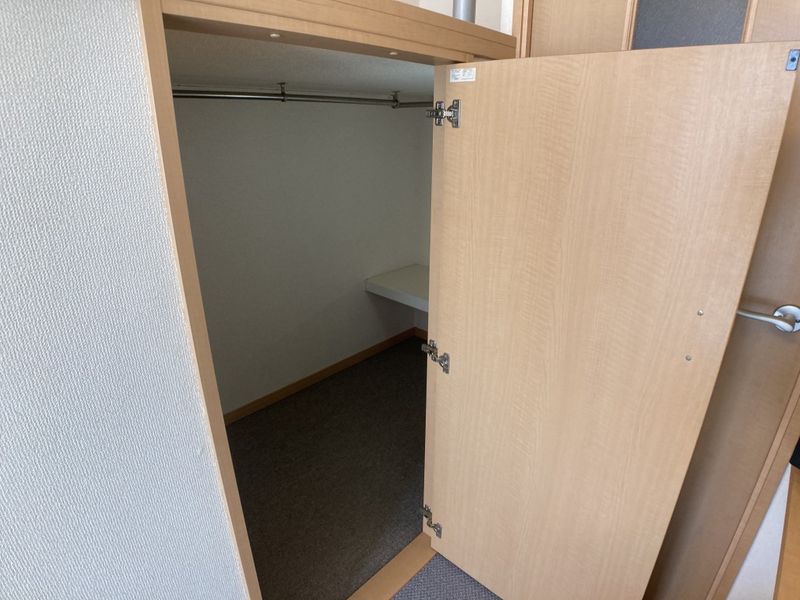 レオパレスメゾン　ＭⅡ 収納