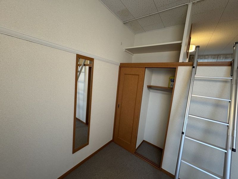 レオパレスフロンティア 収納