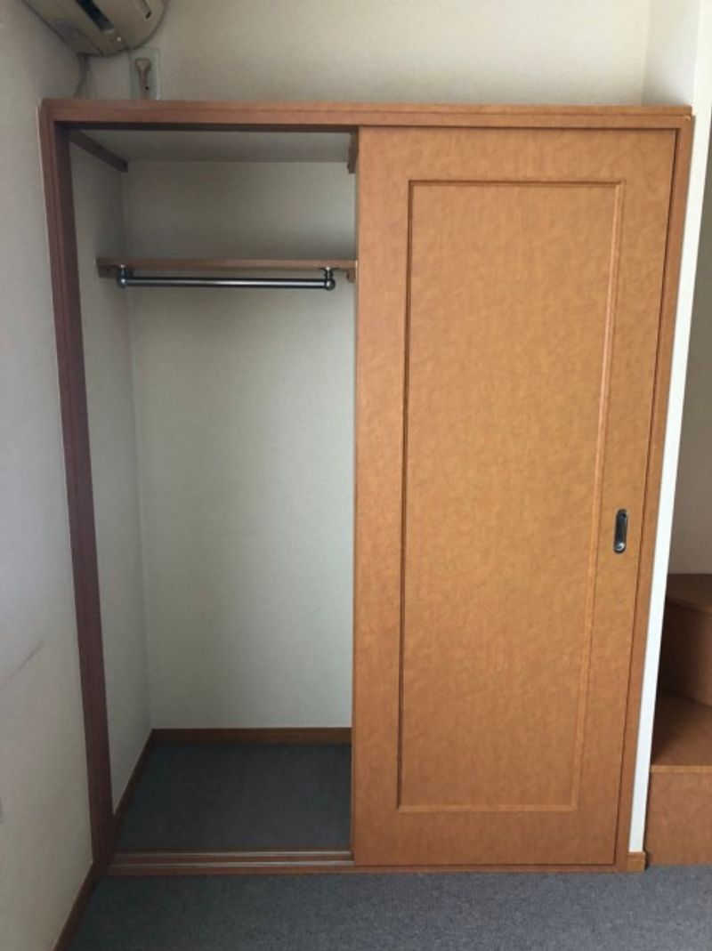 レオパレスＷｈｉｔｅｏａｋ１６ 収納