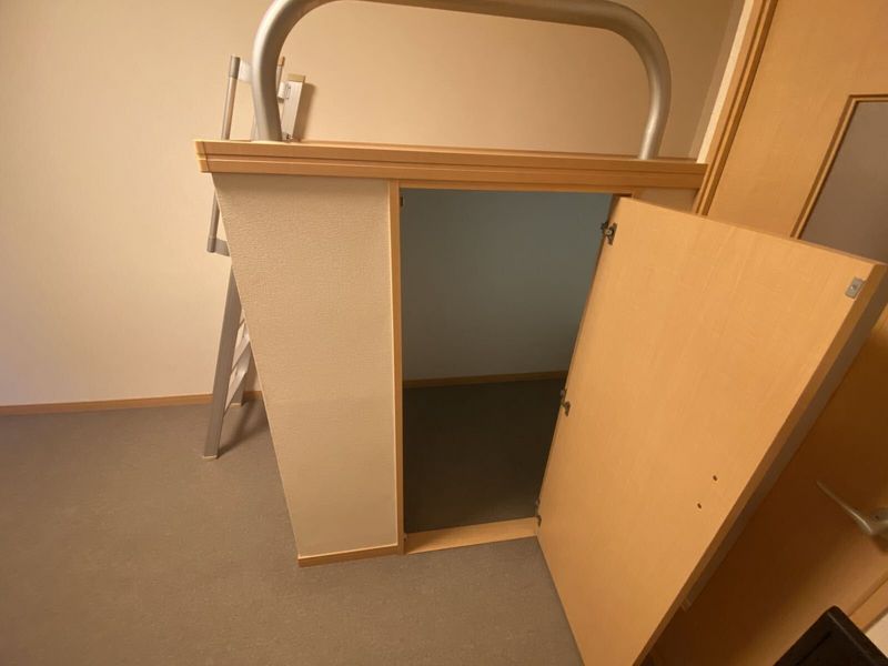 レオパレス日置 収納