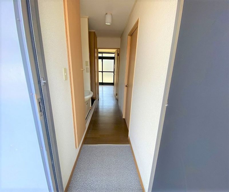 leopalace NIIBORI Entrance