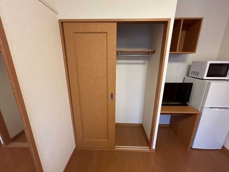 レオパレスクレイン 収納