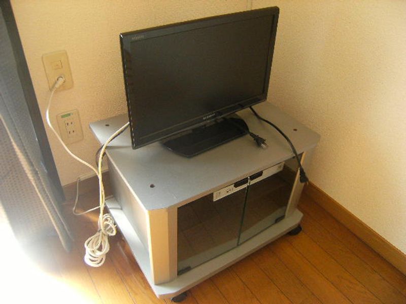 レオパレス輝石 居間