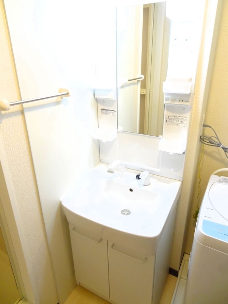 レオネクスト朝陽 洗面台