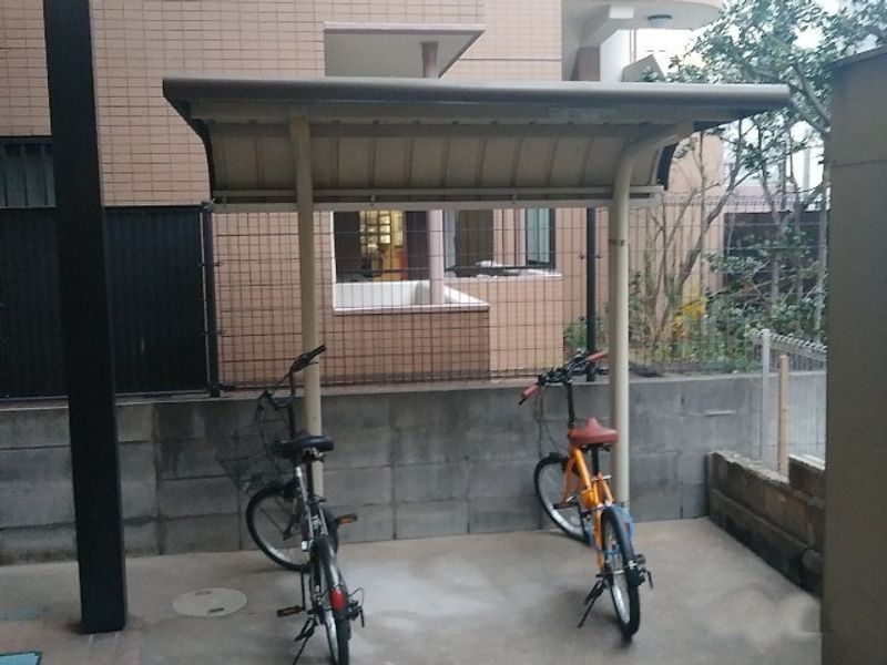 レオパレスＲＥＶＵＥ 共用部分