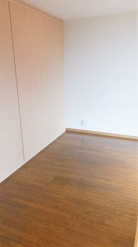 レオパレスヴィラ千塚 居間