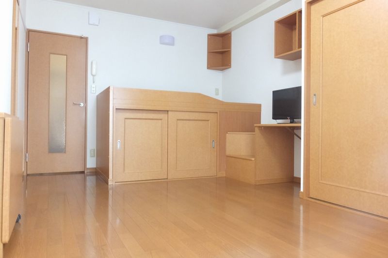 レオパレスはっぴい 居間