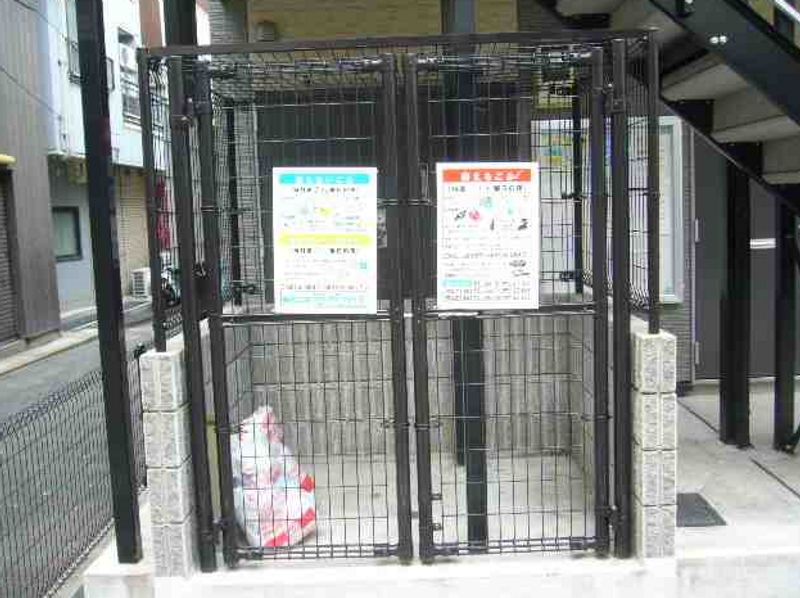 レオパレス華 共用部分