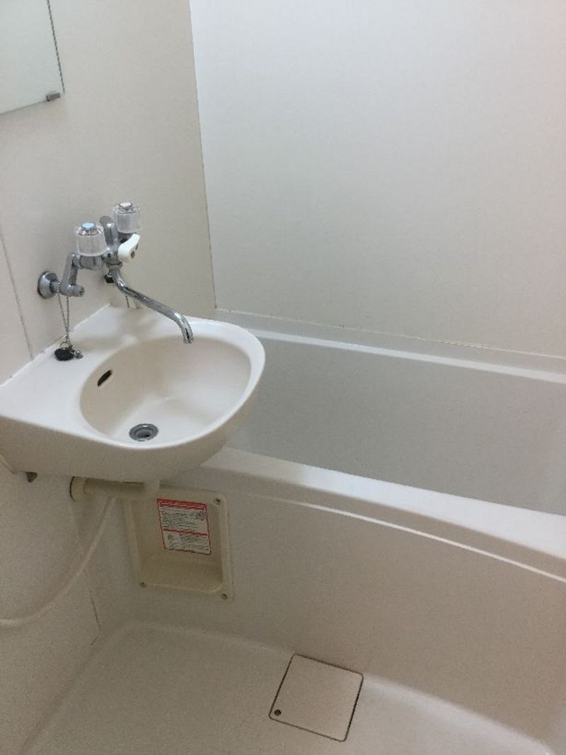 leopalace M Bathroom