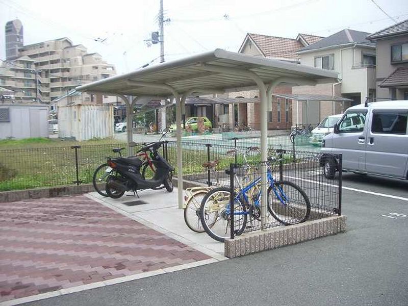 レオパレスプレミール瀬戸 共用部分