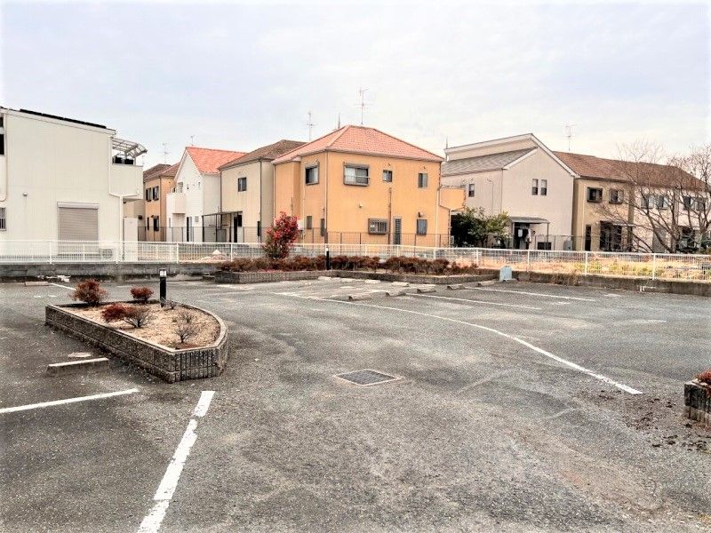 レオパレスＦＵＫＯＮＯ弐番館 駐車場