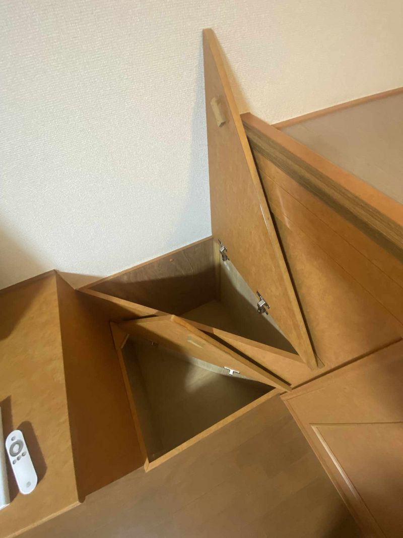 レオパレスサンシャイン　Ｋ 収納