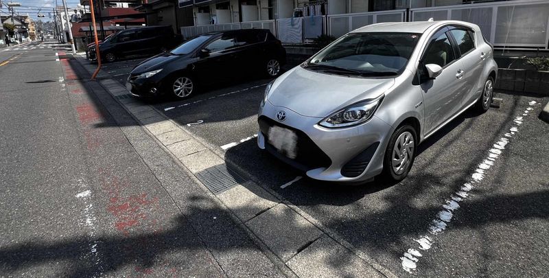 レオパレスフーカ月見町 駐車場