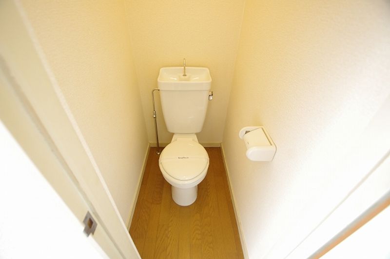 レオパレス泉佐野 トイレ