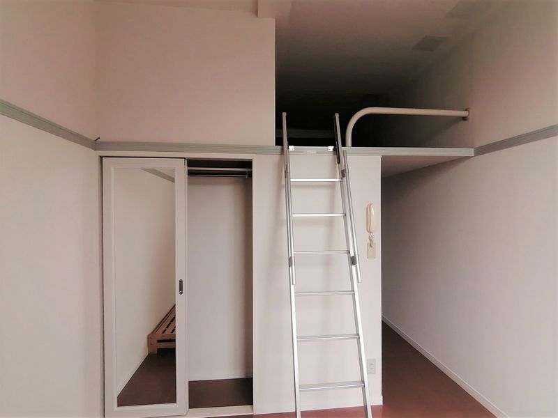 レオパレスボムール 収納
