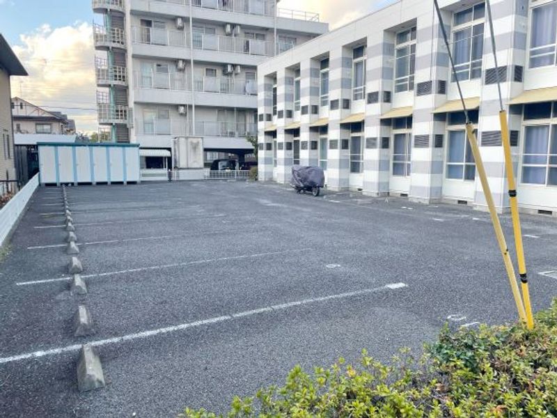 レオパレスＴＯＲＵＭＡＲＩＮ 駐車場