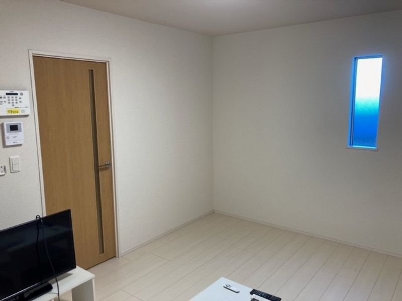 クレイノサン　トラップ　古湊 居間