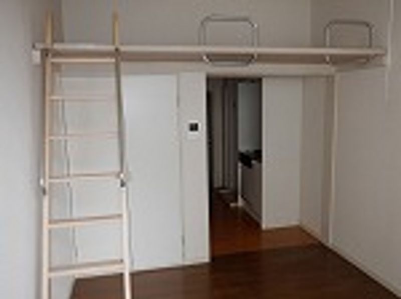 レオパレス中曽根Ⅱ 居間