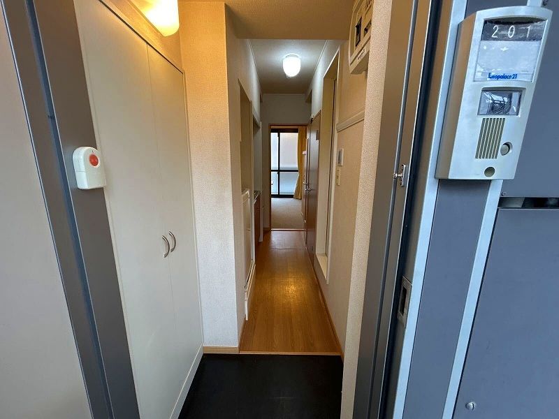 leopalace Ihori Entrance