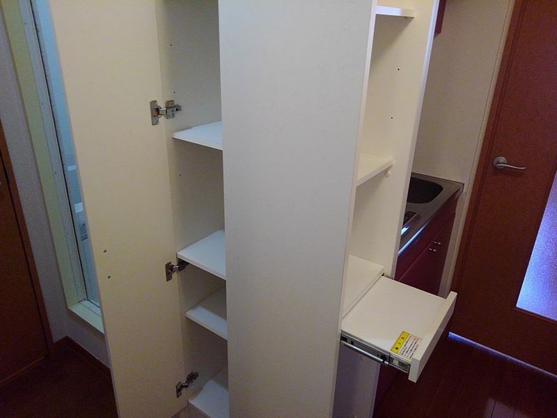 レオパレスダンダンめぐみ 収納