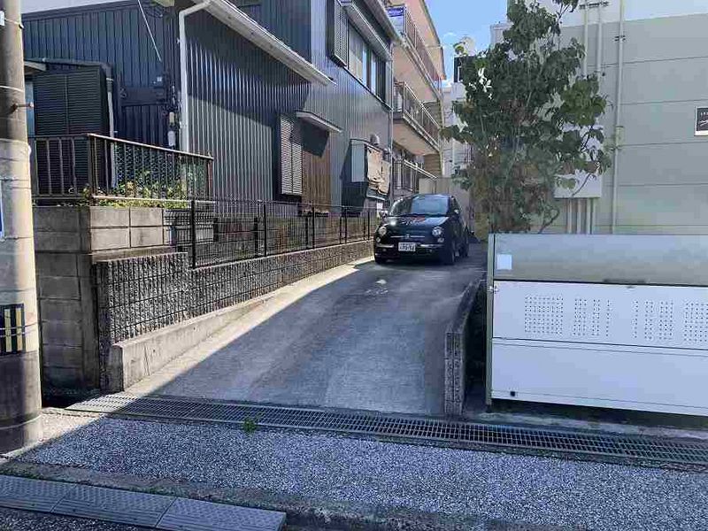 レオパレス龍馬 駐車場