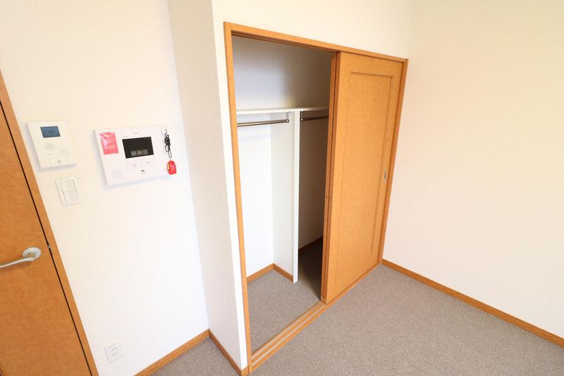 レオパレス久世大築 収納