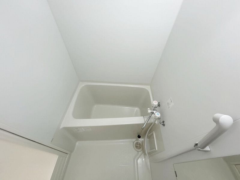 LEONEXT YS Phòng tắm