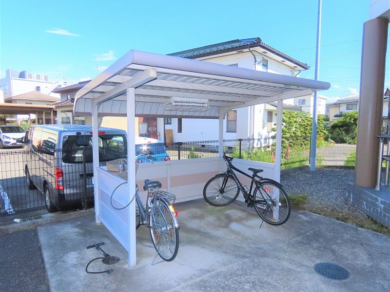 レオパレス中御所 共用部分
