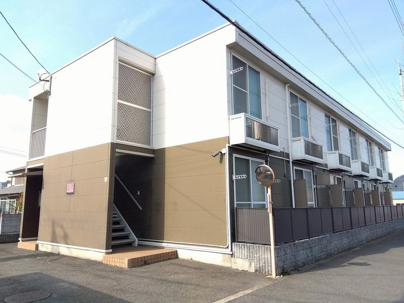 レオパレスＣｏｚｙ　ｃｏｕｒｔ 外観