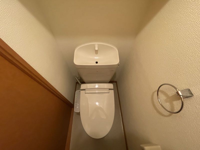 レオパレス実樹 トイレ