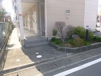 レオパレスサバービアンホーム エントランス