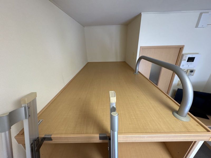 leopalace Selorm B Other