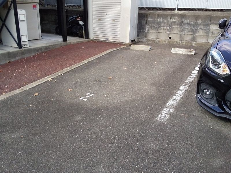 レオパレスＳｙｕＮ 駐車場