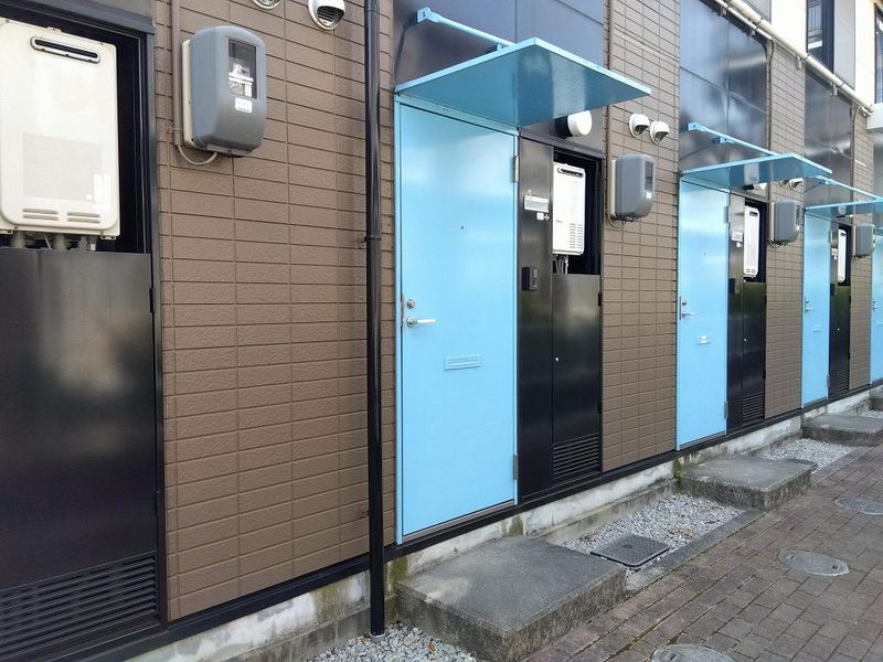 レオパレスルミエール エントランス