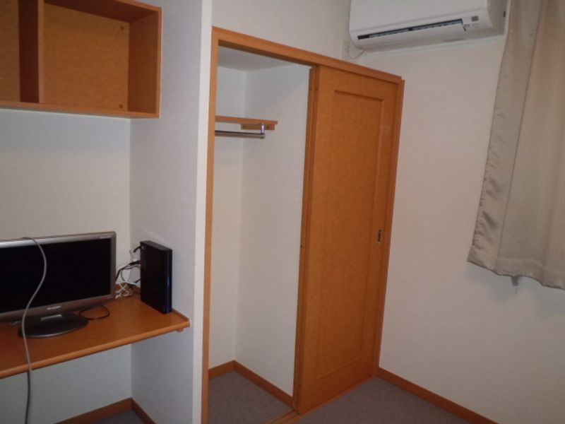 レオパレスサンセール丸山台Ⅱ 居間