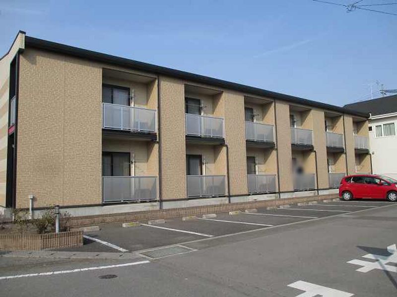 レオパレスＫＡＭＩＮＯＫＡＷＡ バルコニー