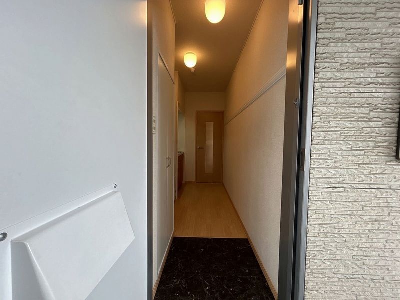 レオパレスグリーンパイン松本 玄関
