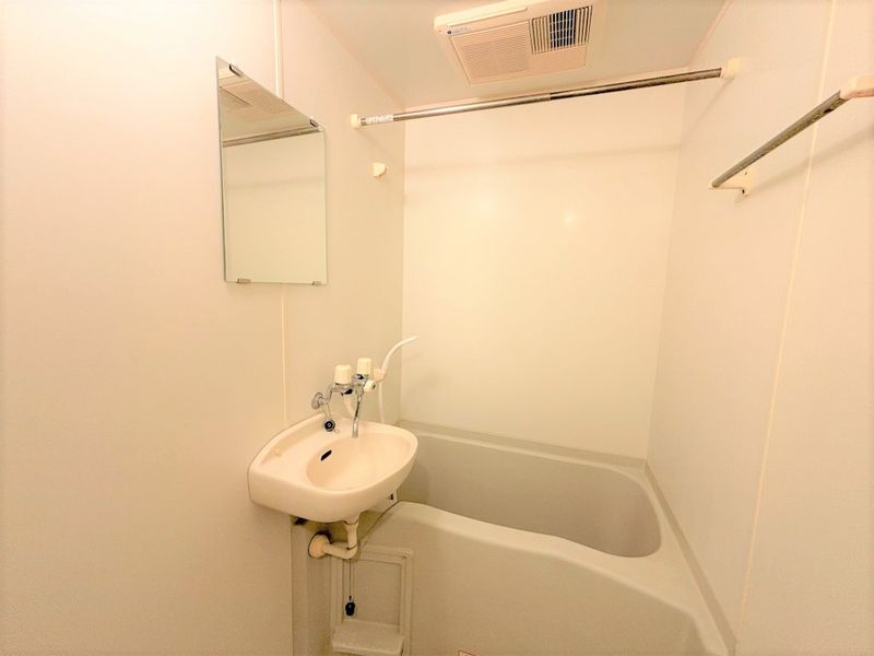 レオパレス東山荘 風呂