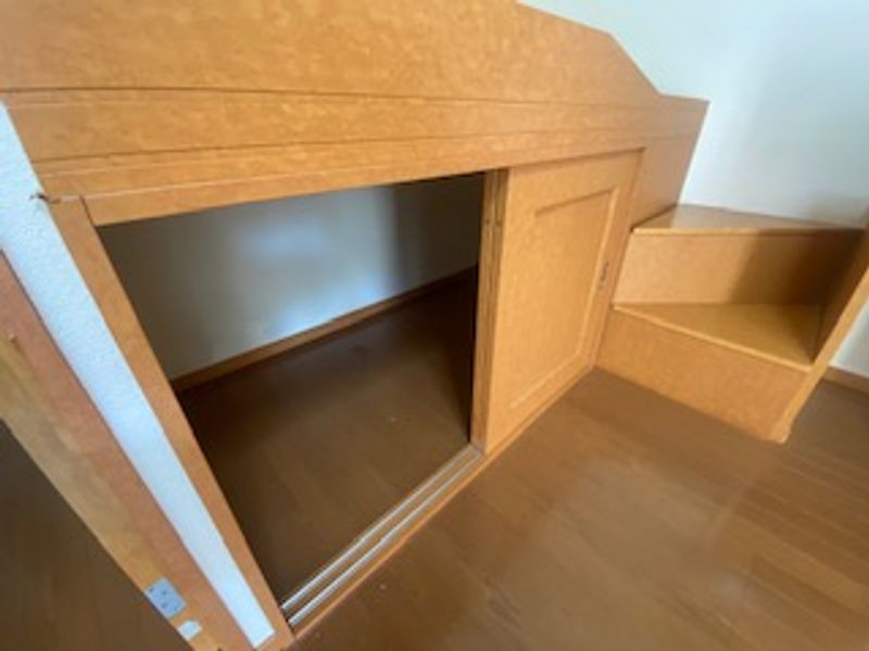 レオパレス３５１Ｓｔｒｅｅｔ 収納