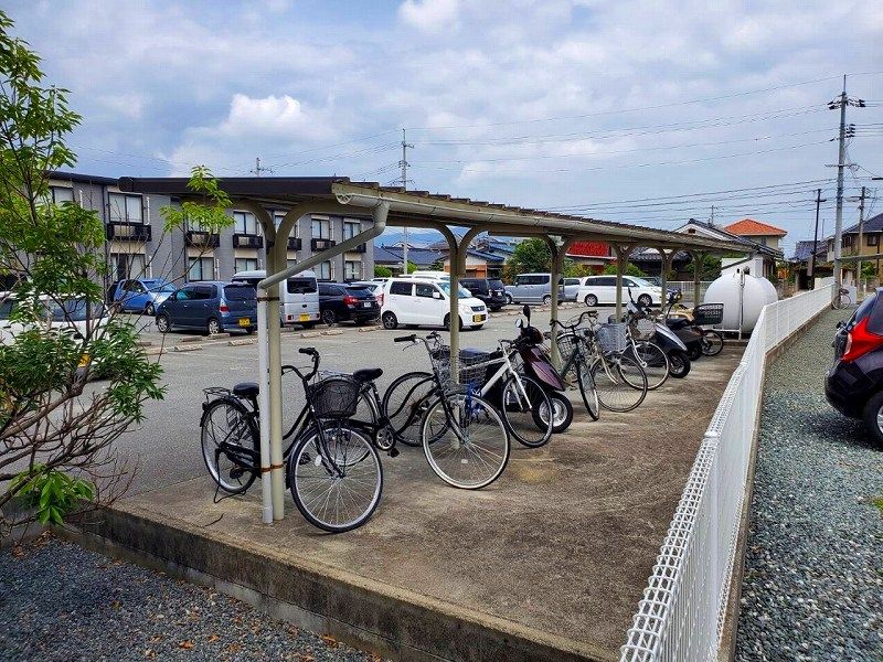 レオパレスワンダーランド　Ⅲ 共用部分