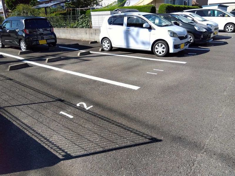 レオパレスＬＯＴＯ 駐車場