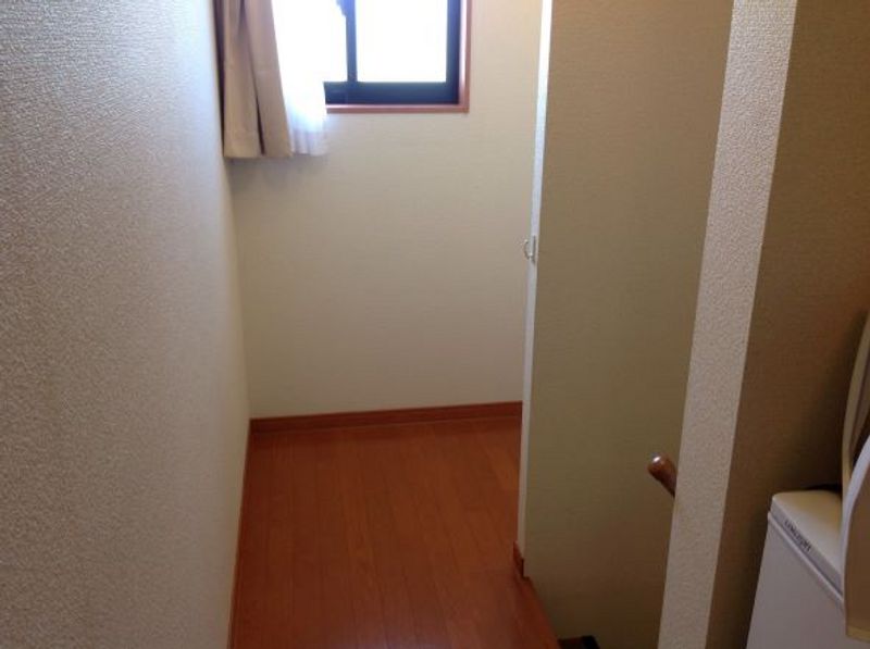 レオパレス朝霧 その他