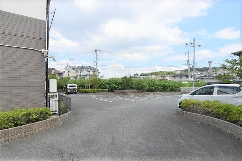 leopalace Takuya II Parking lot