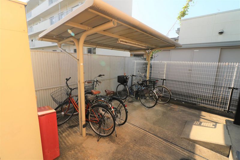 レオパレス佐井通 共用部分