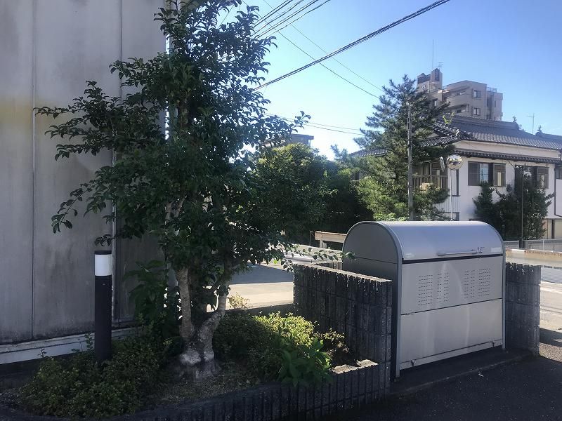 レオパレスラ・ヴィーニュ 共用部分