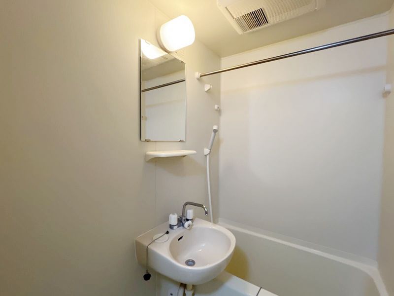 レオパレスエスポワール 洗面台