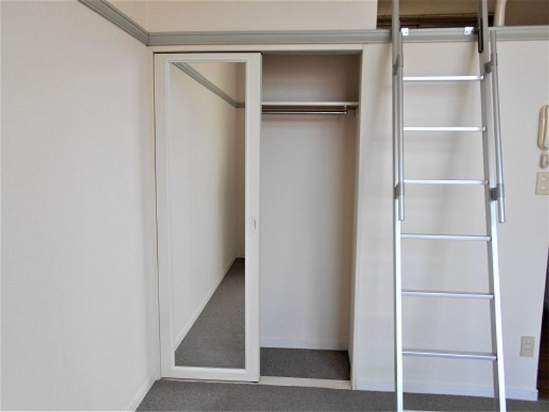 レオパレス藤野 収納