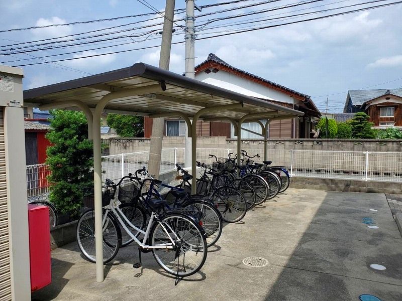 レオパレスワンダーランド　Ⅱ 共用部分